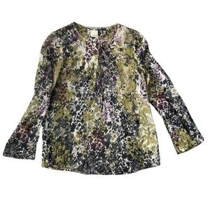 Ecru Green Black Floral Silk Blouse Size Small .